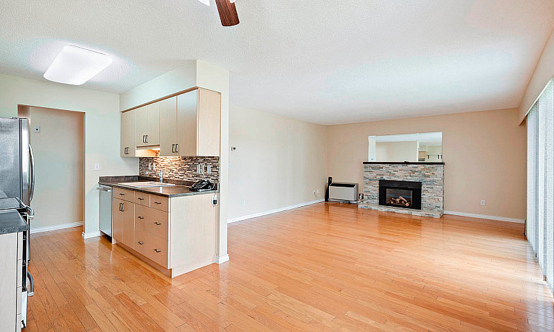 2 Bedroom Apartment ...