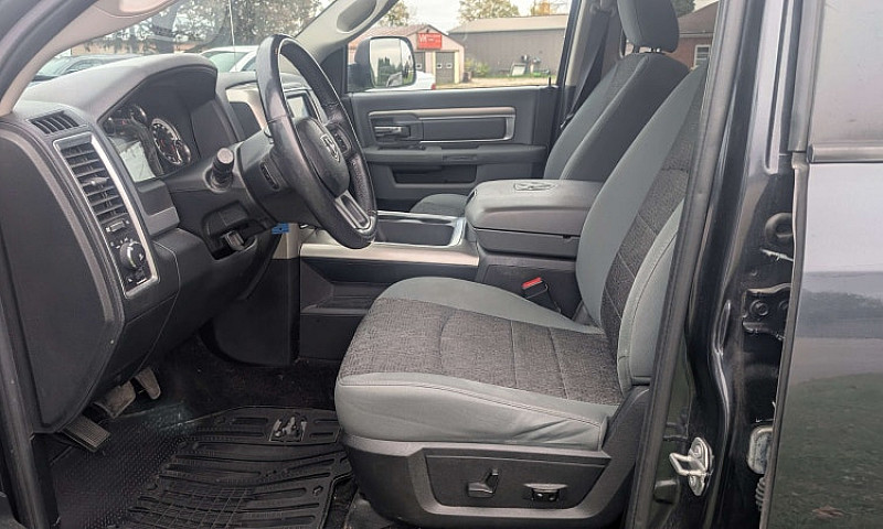 2016 Ram 1500 Outdoo...