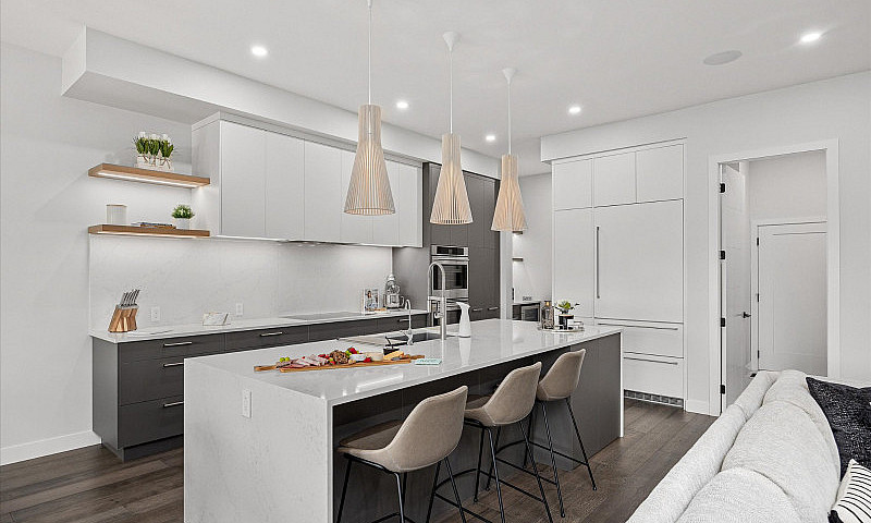Open House - Stunnin...