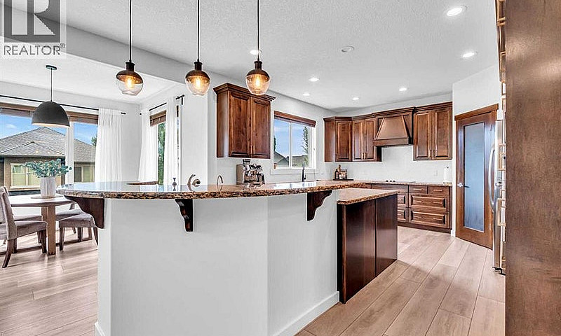 452 Evergreen Circle...
