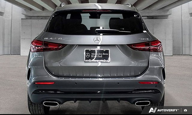 2026 Mercedes-Benz G...