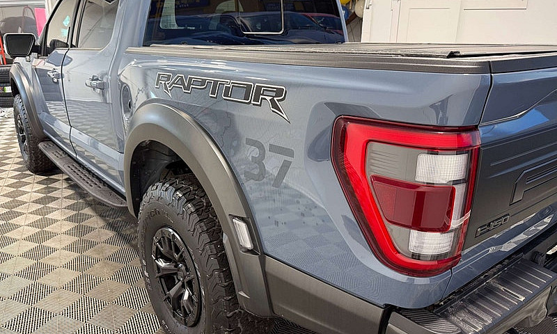 2023 Ford F-150 37 P...