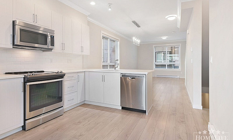 2 - Bed + 2.5 Bath T...