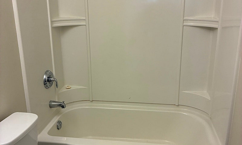 Clean & Quiet 2 Bedr...