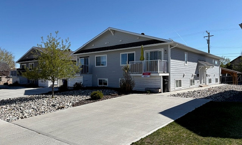 Unit 3, 128 5Th Ave ...