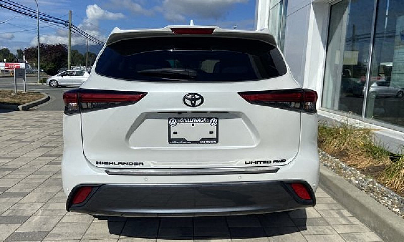 2023 Toyota Highland...
