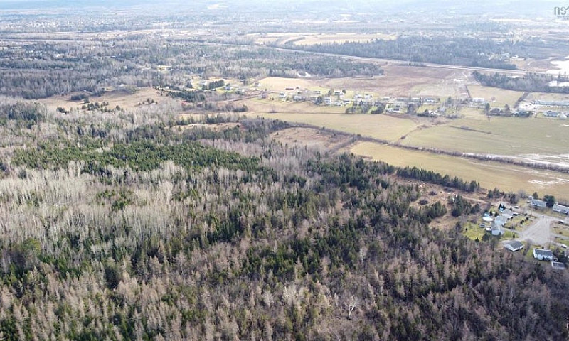 10.5 Acre Lot Min Fr...