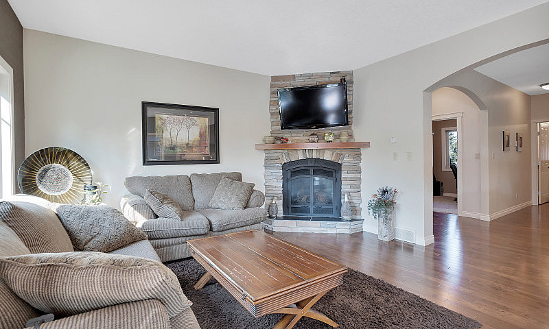 2 Story Lake Home ~ ...