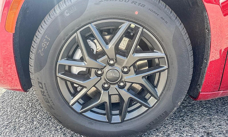 2027 Chrysler Pacifi...