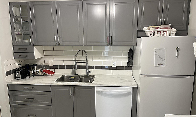 9235 172 St Nw Edmon...