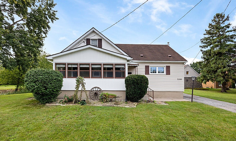 For Sale | 2585 Bouf...