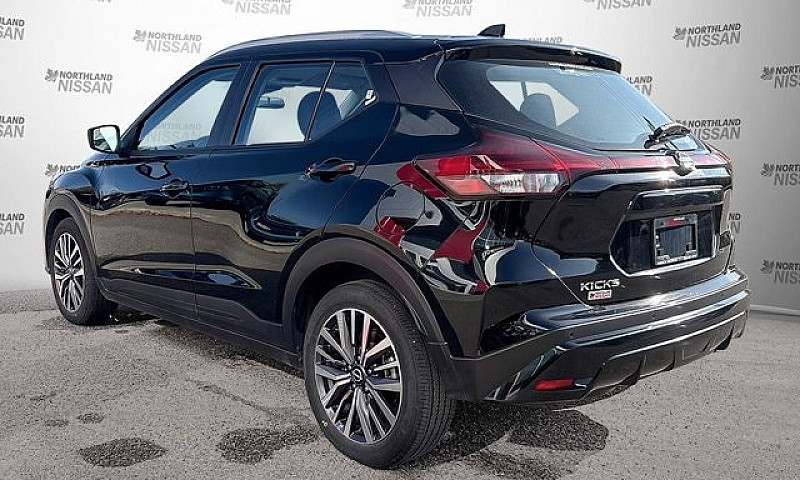 2025 Nissan Kicks Pl...