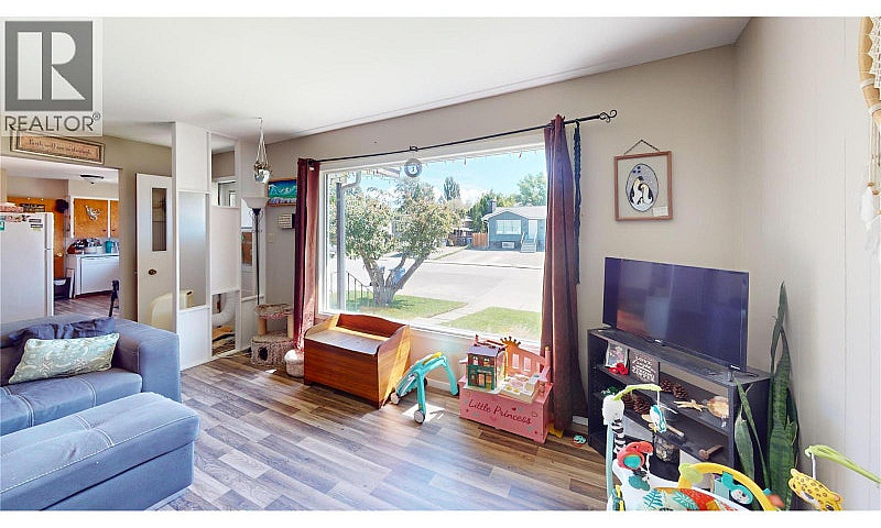 1516 6A Street S Cra...