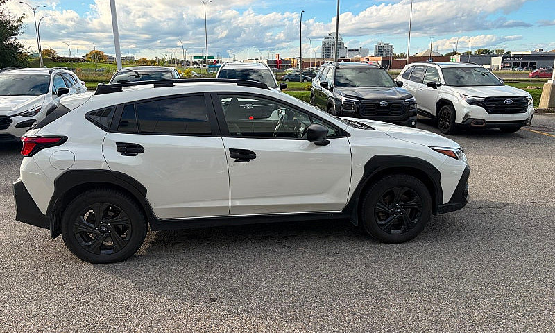 2024 Subaru Crosstre...