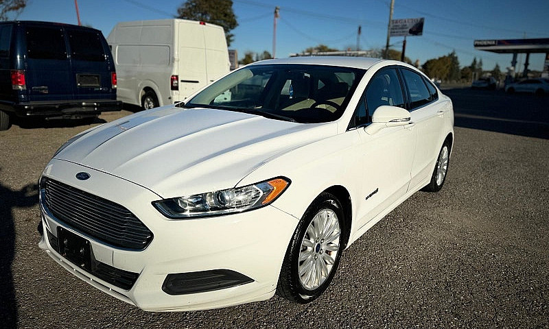 2014 Ford Fusion Se ...