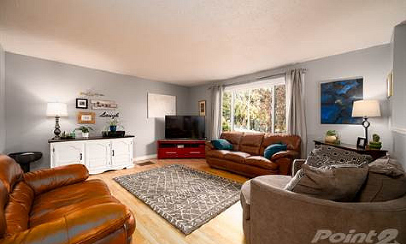 Homes For Sale In We...