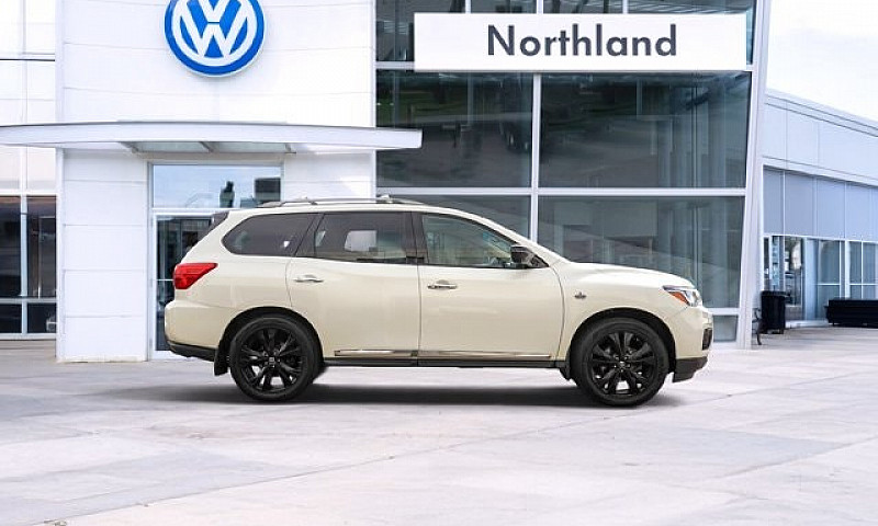 2017 Nissan Pathfind...
