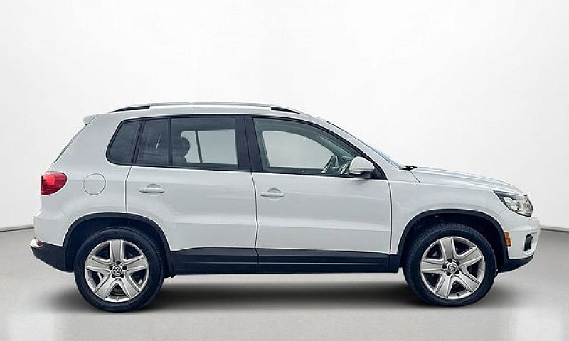 2014 Volkswagen Tigu...