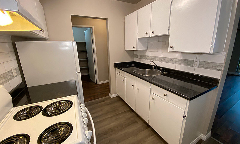 Newton Apartment For...