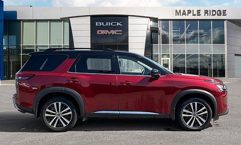 2024 Nissan Pathfind...