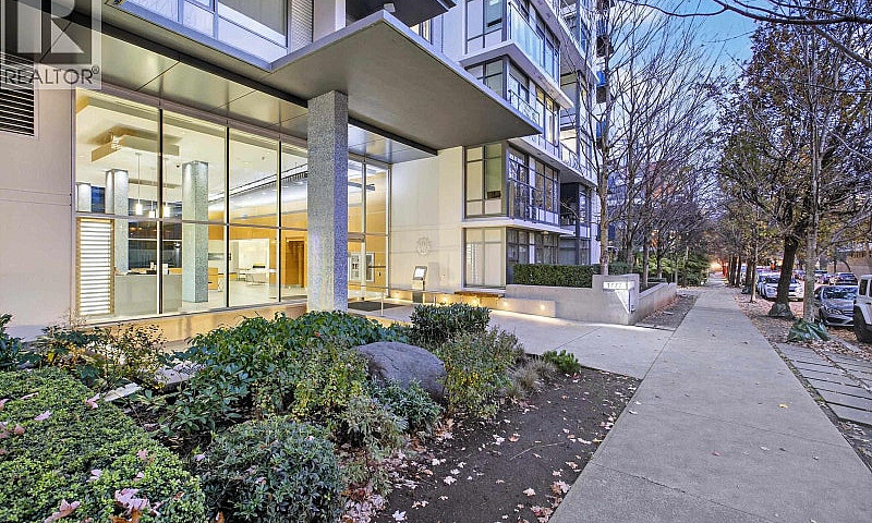 210 1777 W 7Th Avenu...
