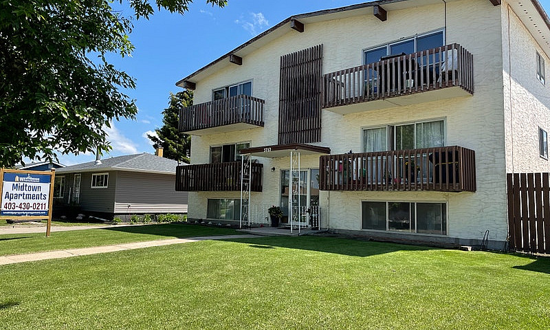 2 Bedroom Apartment ...