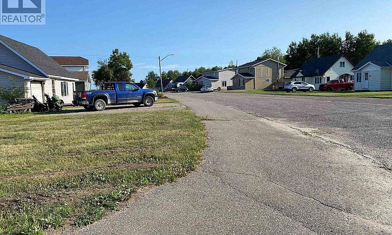 19 Birch Crescent Te...