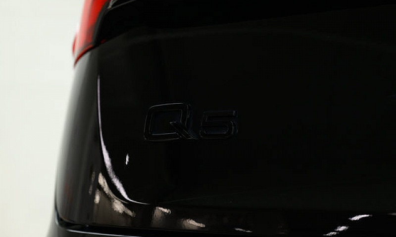 2024 Audi Q5 Progres...