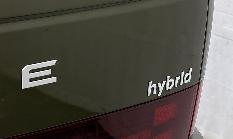 2026 Hyundai Santa F...