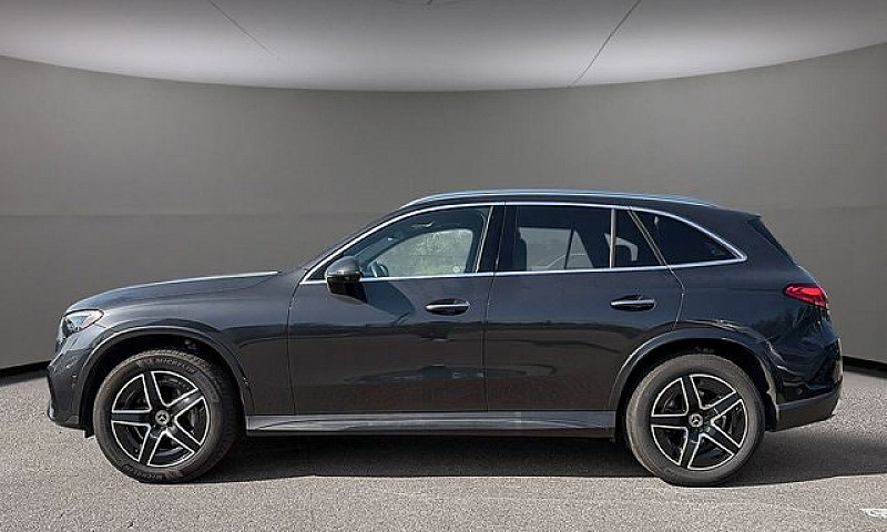 2026 Mercedes-Benz G...