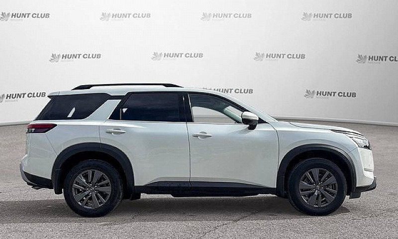 2024 Nissan Pathfind...