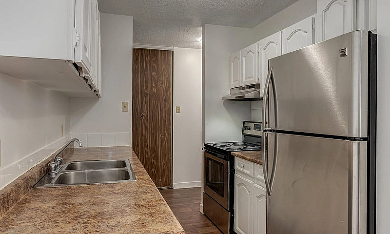 Comfortable Living I...