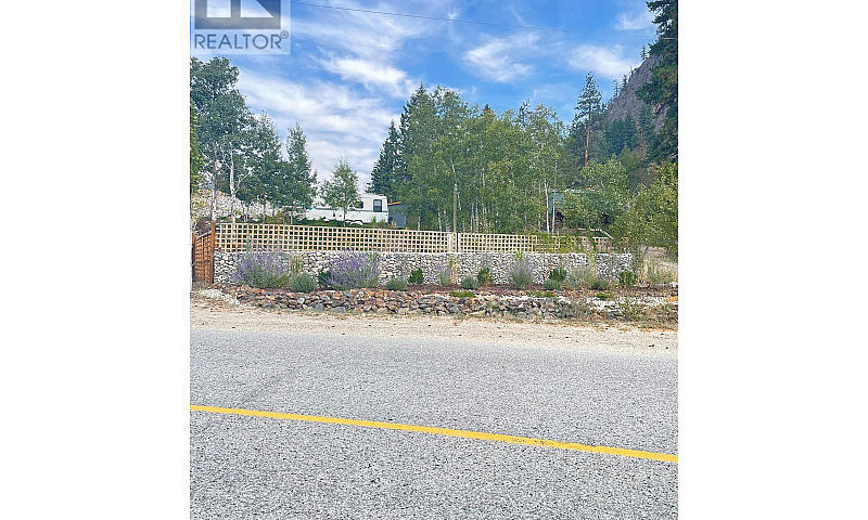 179 Twin Lakes Road ...