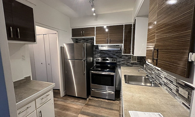 3,5 / 1400 Avenue De...