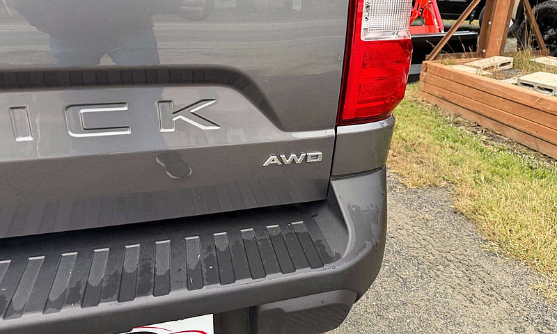 2023 Ford Maverick X...