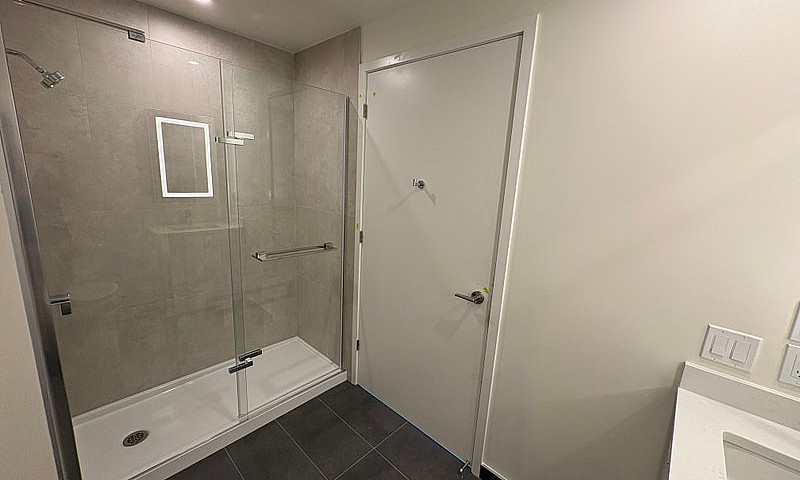 3 Bedroom Apartment ...