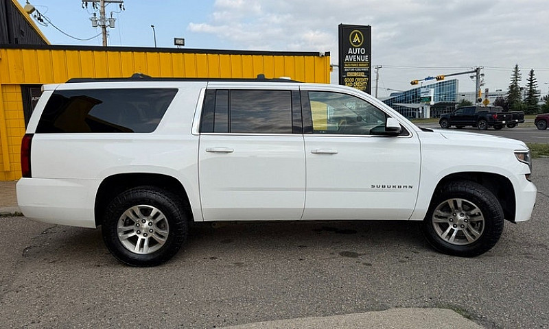 2018 Chevrolet Subur...