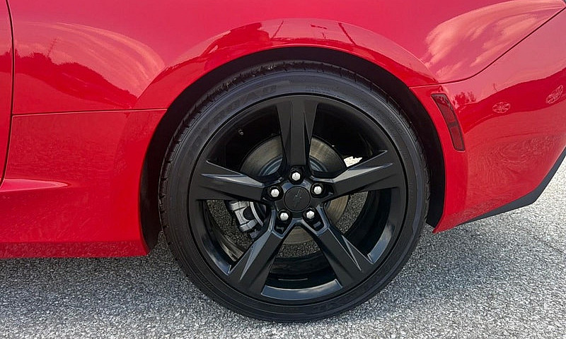 2018 Chevrolet Camar...