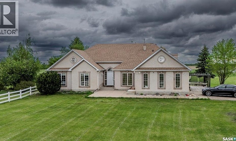 Misty Lane Acreage O...