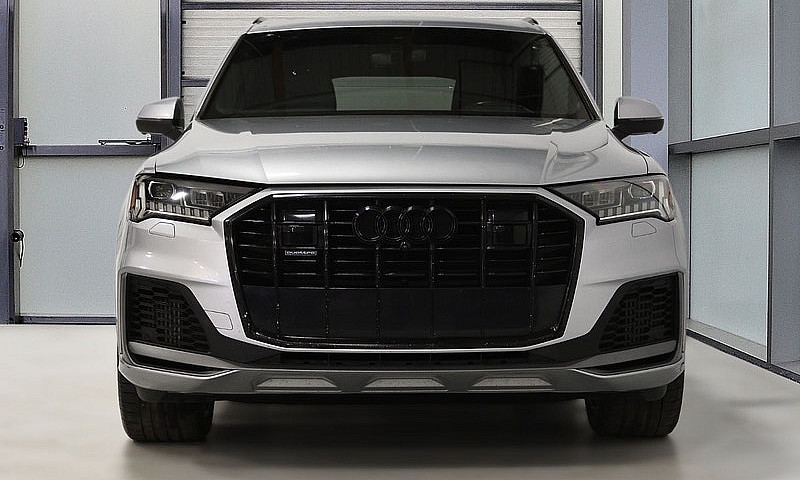 2020 Audi Q7 Technik...