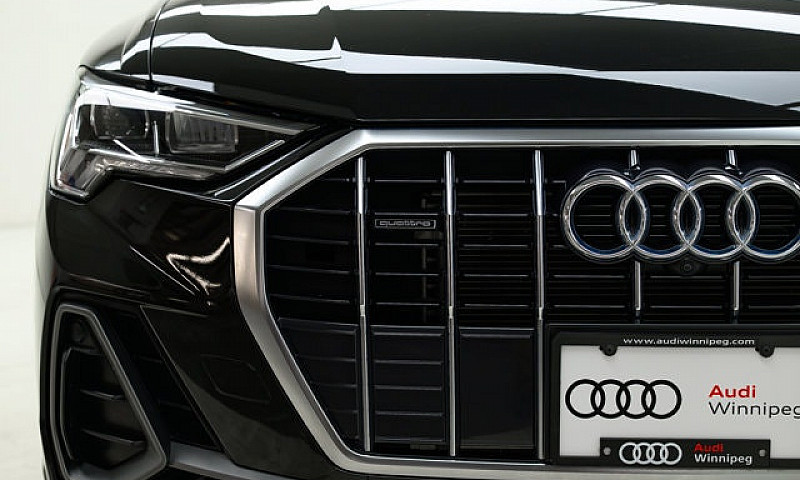 2023 Audi Q3 Technik...