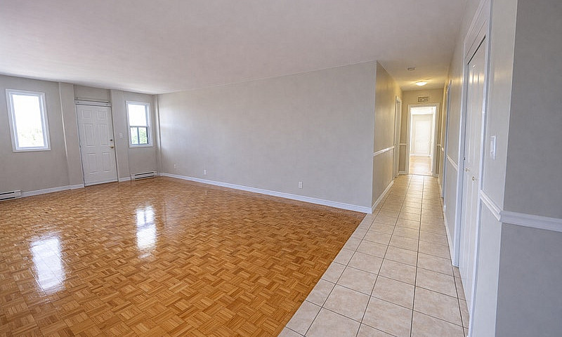 2 Bedroom Apartment ...