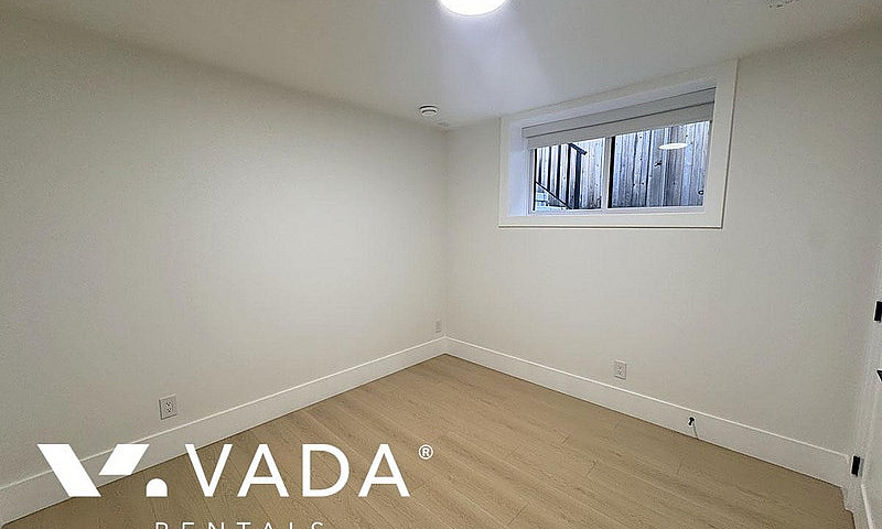Capitol Hill 2 Br Ba...