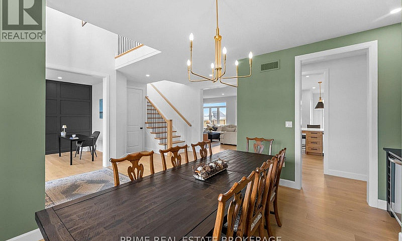 826 Eagletrace Drive...