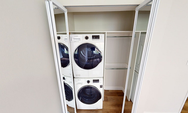 Apartment For Rent A...