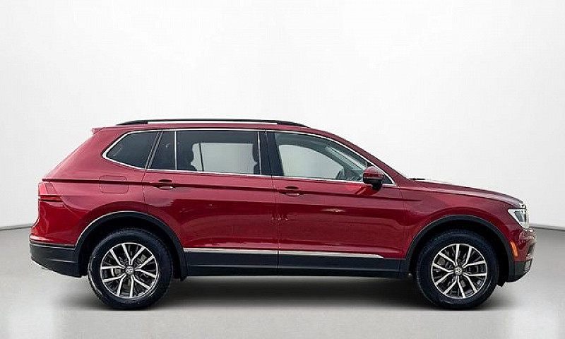 2018 Volkswagen Tigu...