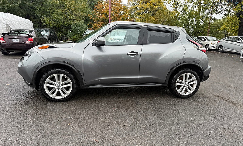 2016 Nissan Juke Sv ...
