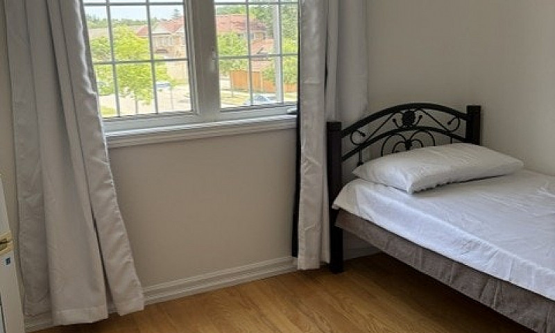 Furnished Rooms For ...