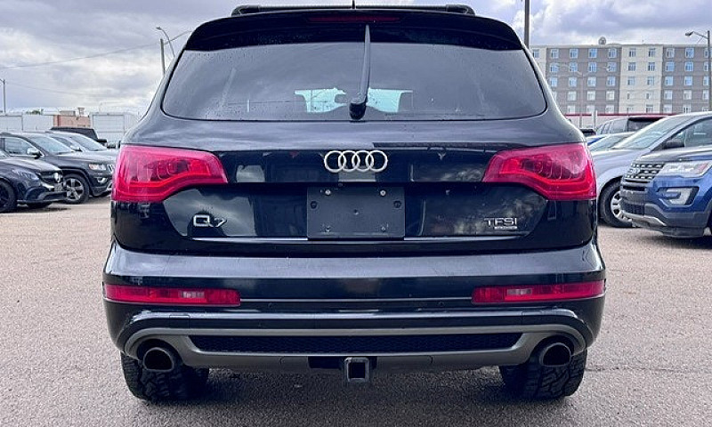2015 Audi Q7 Quattro...