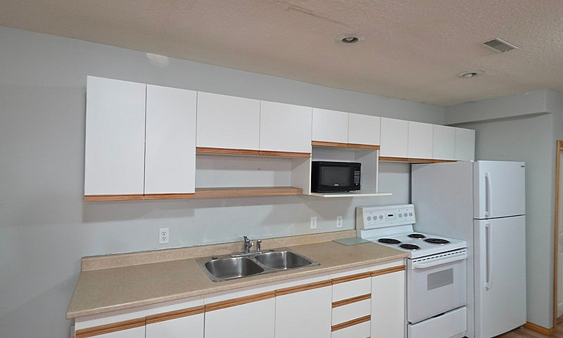 Massive 1 Bed 1 Bath...